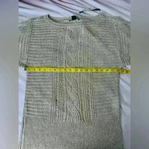 WHBM Gold/Metallic Short Sleeve Knit Sweater Size Medium - Picture 7 of 10